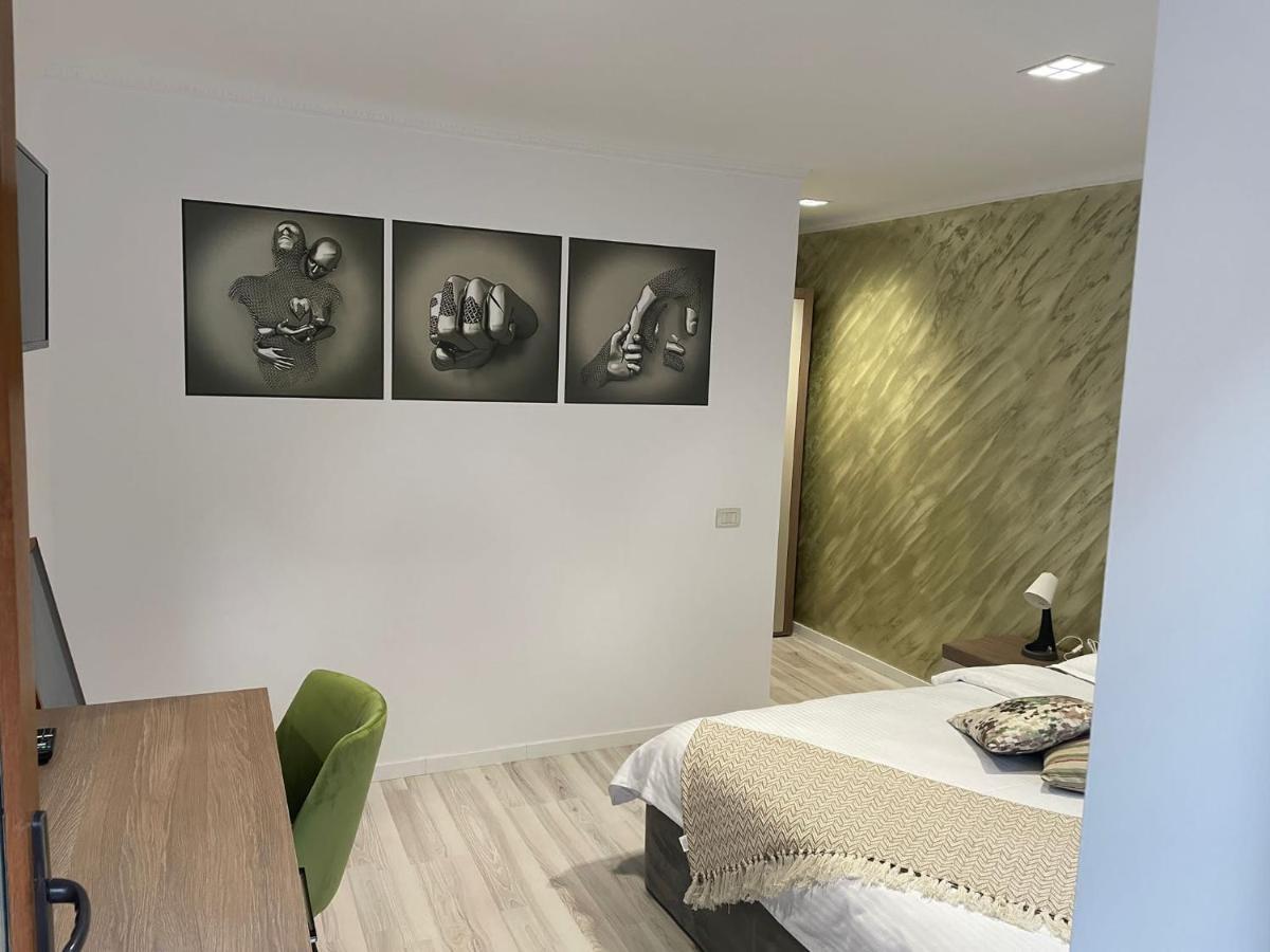 Giadda Rooms Borsa  Luaran gambar